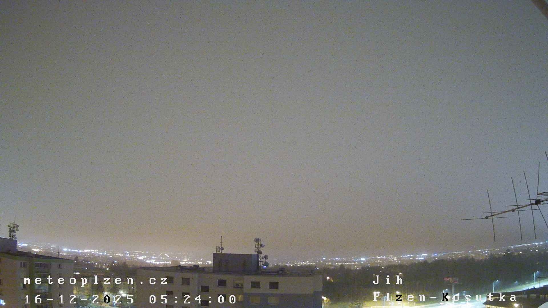 WebCam - South: 20251215203545